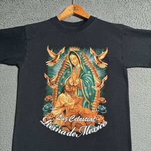 Vtg Y2K Virgen de Guadalupe Mexican Chicano Shirt Mens XS Virgin Mary Jesus T